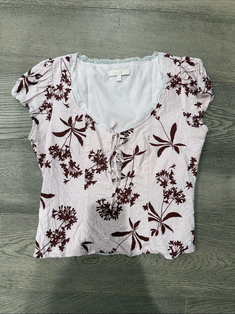 Wayf Pink Floral Lace-Trim Tie-Front Crop Top